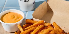 Crispy fries + warm nacho cheese = love at first bite